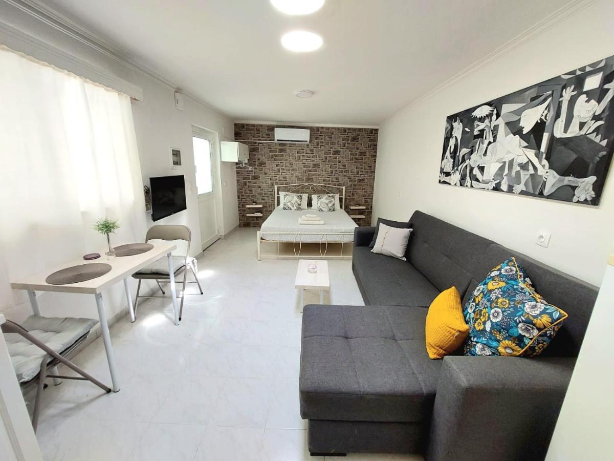 S For Studio - Detached, Close To City Center Chania  Luaran gambar